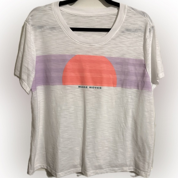 EUC Make Moves T-Shirt | XL - Picture 1 of 4